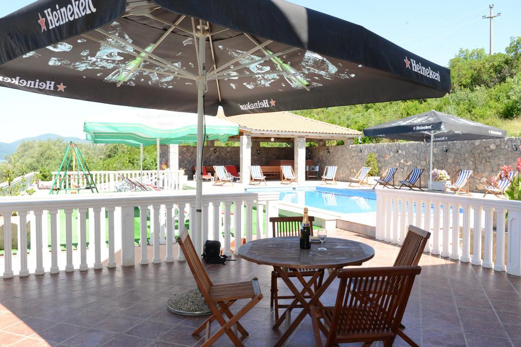 Apartments Vila Lazarevic Tivat Room photo