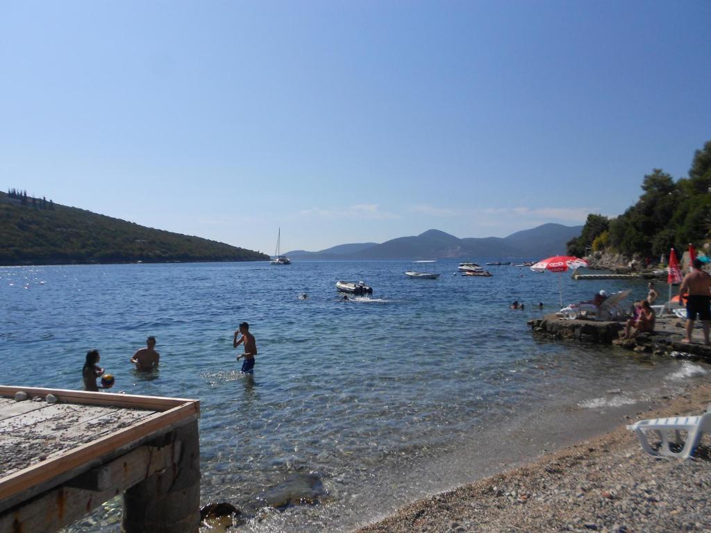 Apartments Vila Lazarevic Tivat Exterior photo